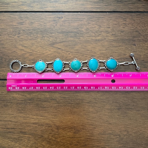 Bracelet Western Turquoise, silver tone, metal bracelet, t-bar clasp - Picture 6 of 9